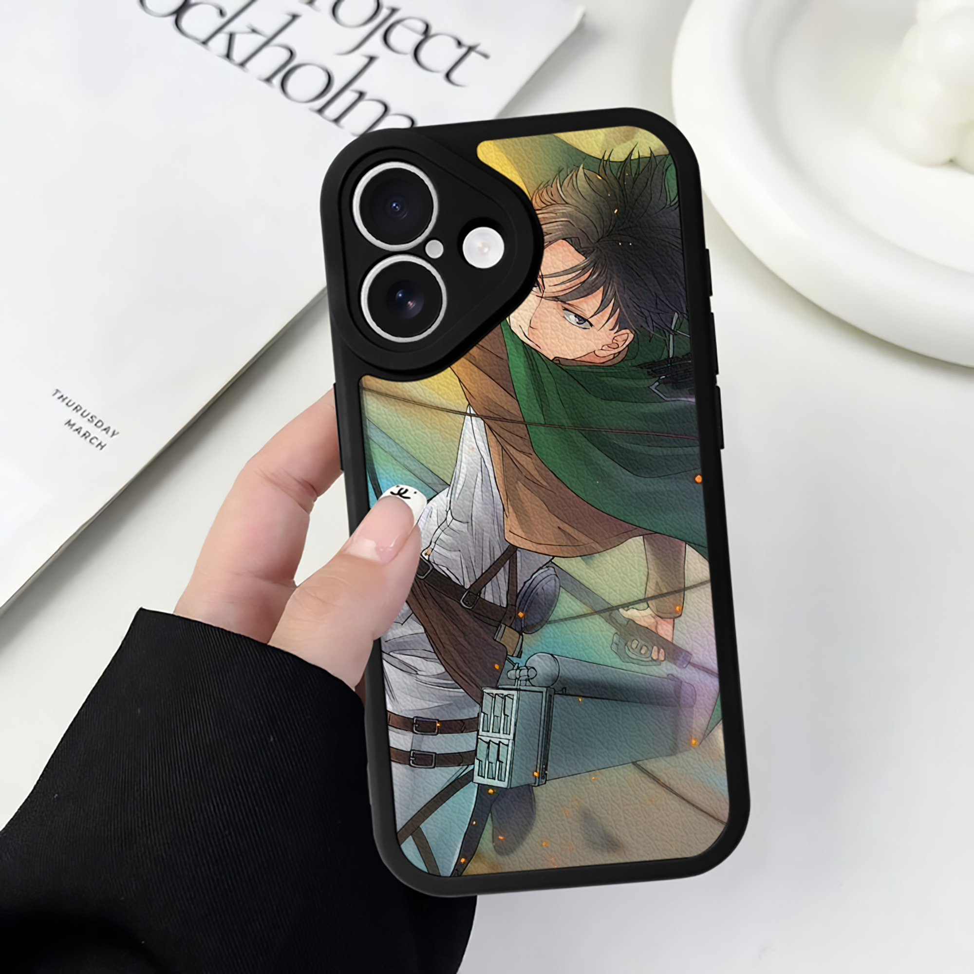 （画像用） 進撃の巨人 Attack on Titan 【iPhone 16シリーズ対応】シリコンスマホケース（レザー調） 材質：シリコン